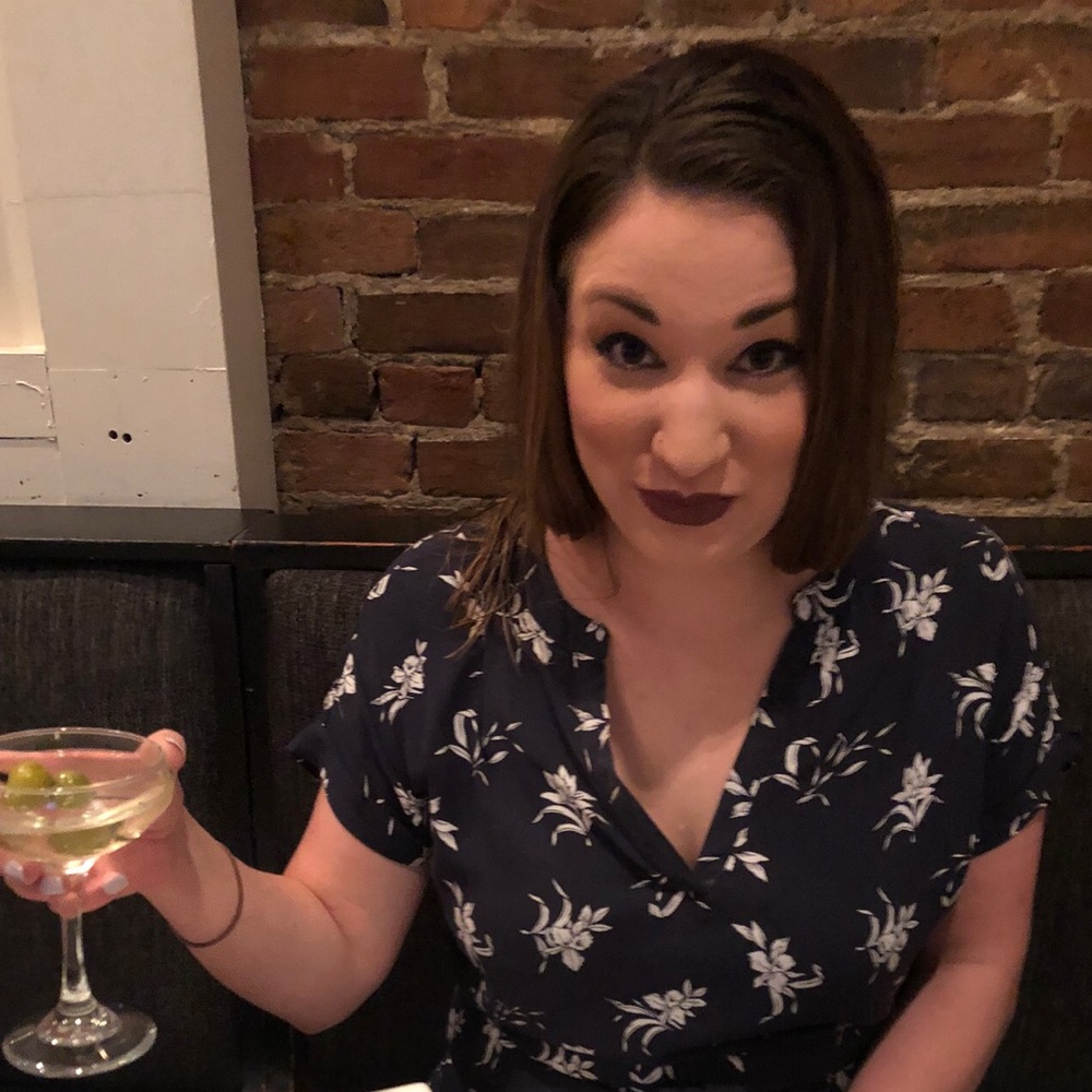 Meet your Posher, Hannah